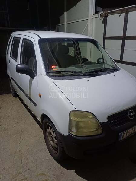 Opel Agila 