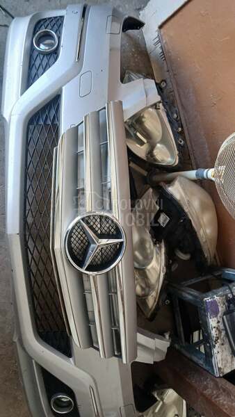 Delovi Mercedes B klasa w245