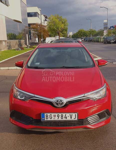 Toyota Auris 1.33 VVT