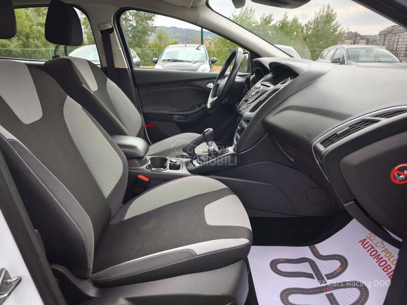 Ford Focus 1.0 SCTI CH