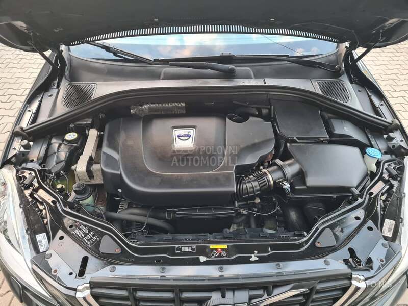 Volvo XC60 2.0 D LUX EDITION