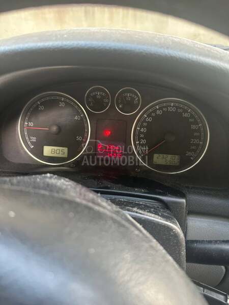 Volkswagen Passat B5.5 