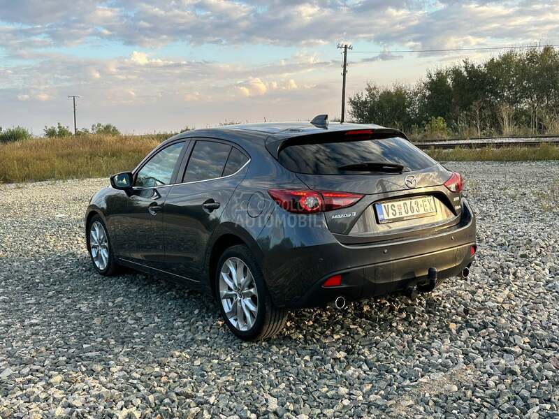Mazda 3 2.2 D Skyactiv