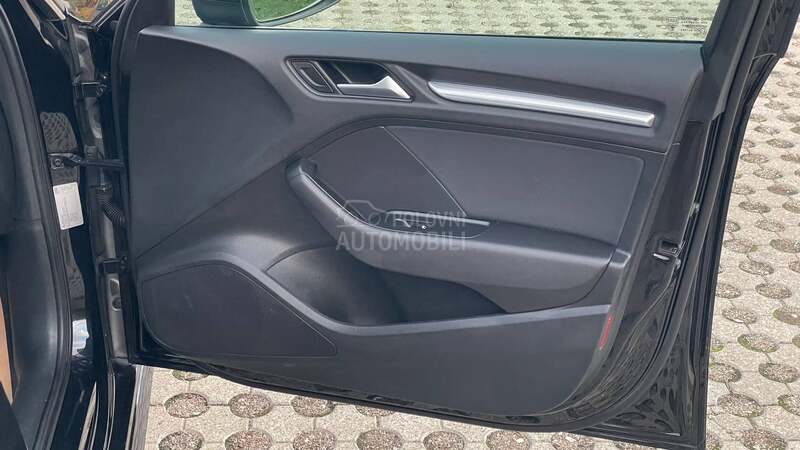 Audi A3 1.6TDI/XEN/NAV