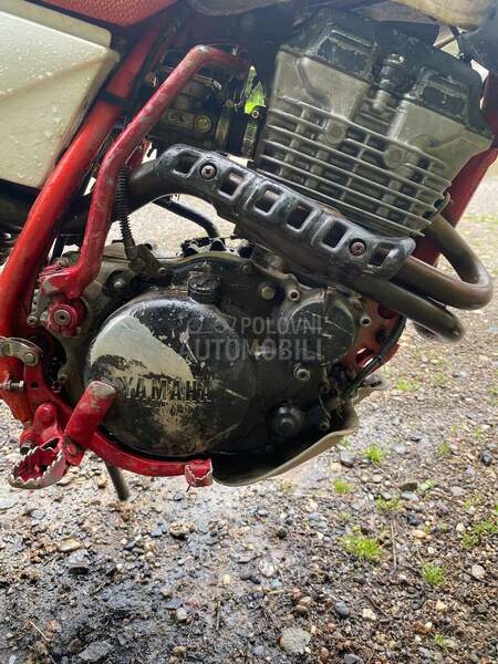 Yamaha XT250