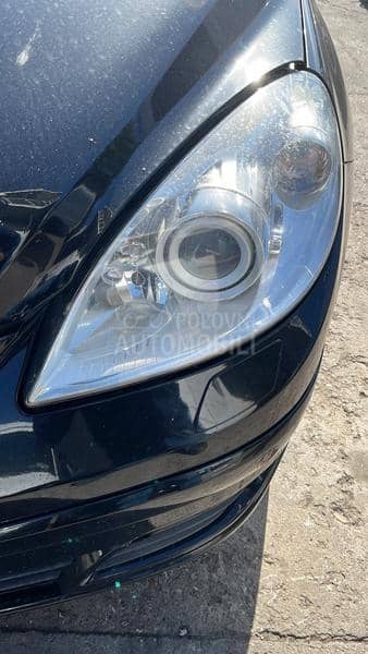 Mercedes Benz B 200 -  kompletan auto u delovima