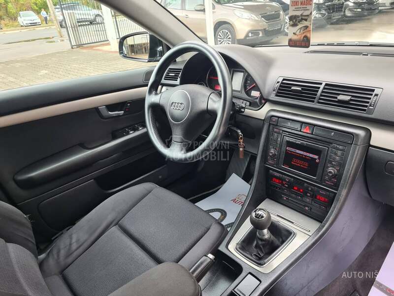 Audi A4 2.5 TDI QUATTRO