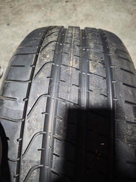 Pirelli 265/40 R21 Letnja