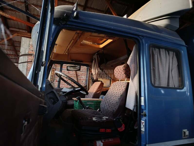 Mercedes Benz 1120L