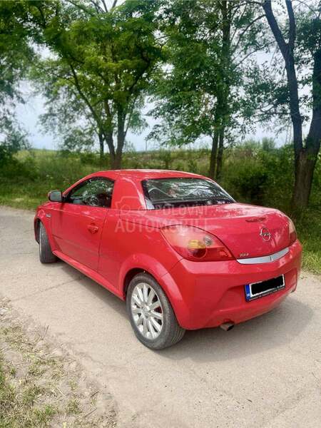 Opel Tigra 1.4