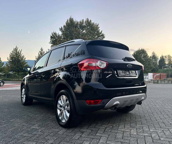 Ford Kuga 4x4/TITAN/NAV/