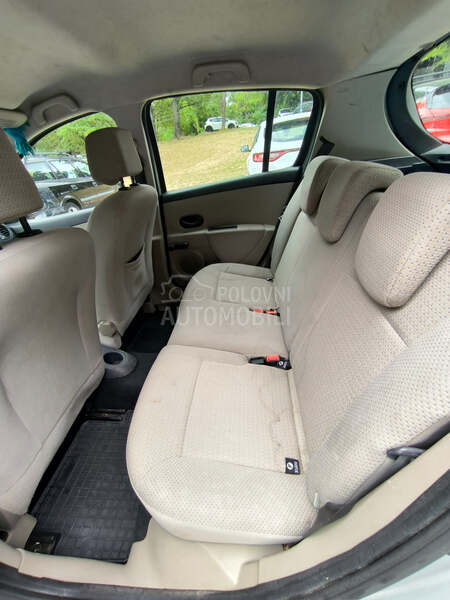 Renault Clio 1149