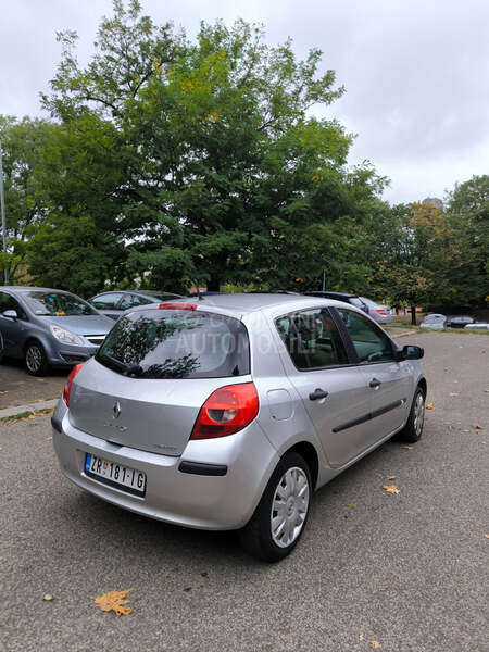 Renault Clio 1149