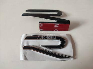 Natpis R za gril veci za Volkswagen Golf 8