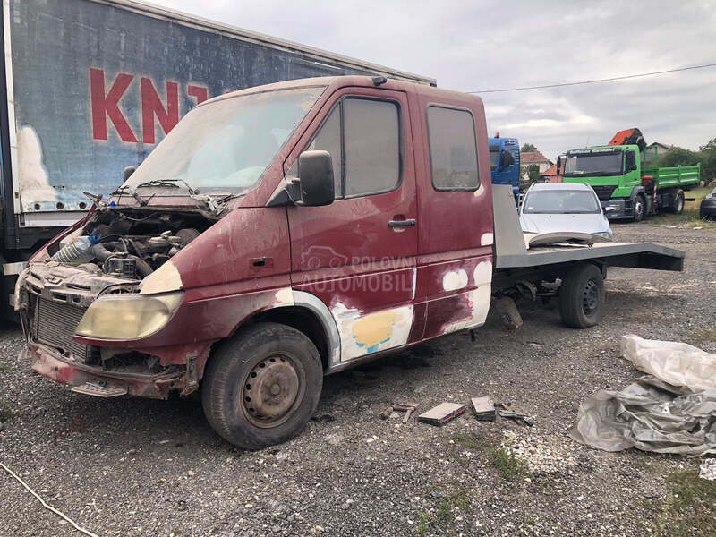 Mercedes Benz SPRINTER