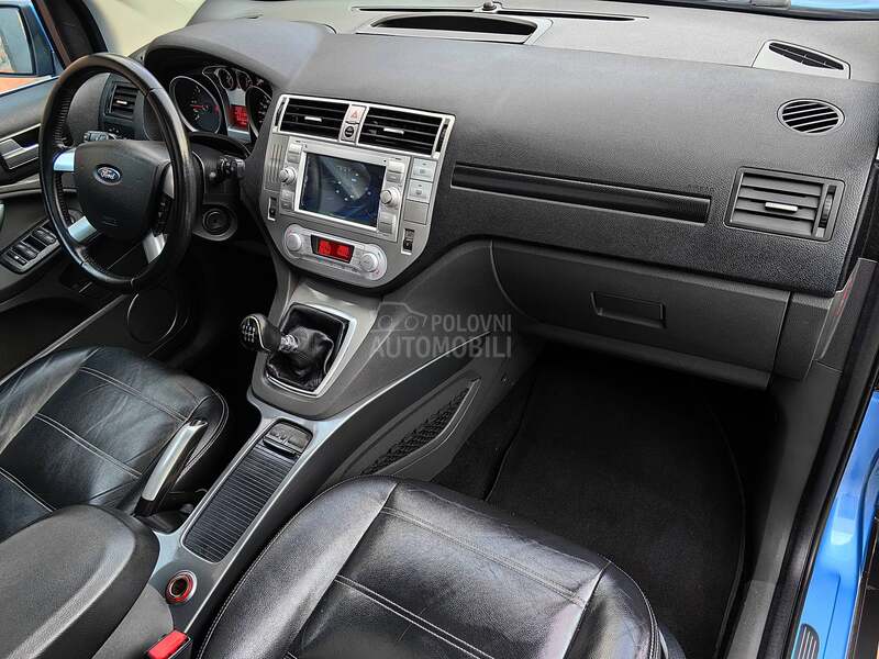 Ford Kuga CDTI 4x4 PAN0 NAVl