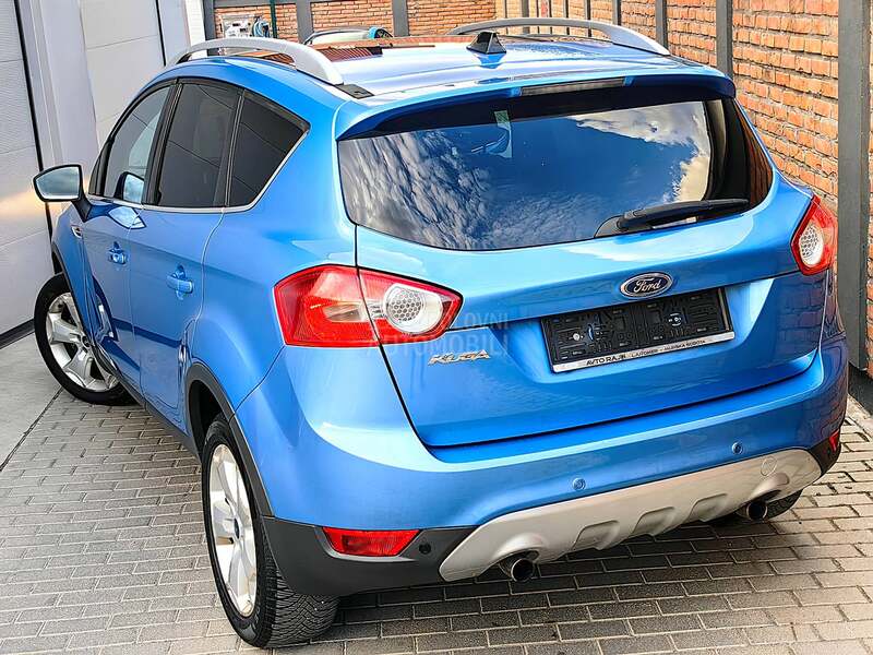 Ford Kuga CDTI 4x4 PAN0 NAVl