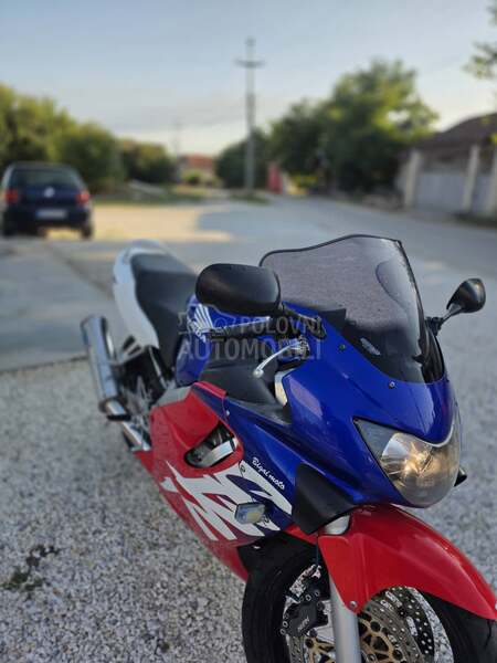Honda cbr 600f