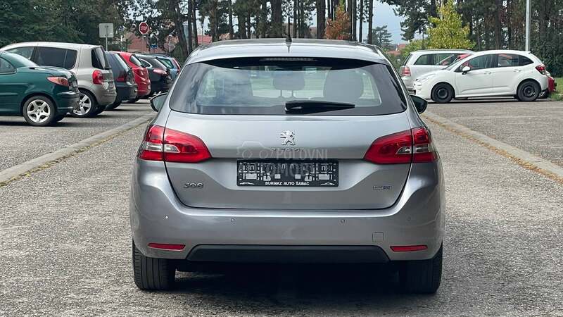 Peugeot 308 1.6HDi/LED/NAV