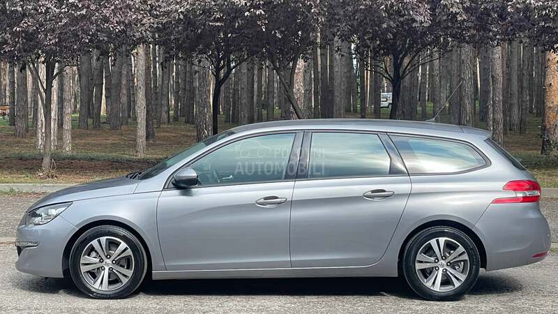 Peugeot 308 1.6HDi/LED/NAV
