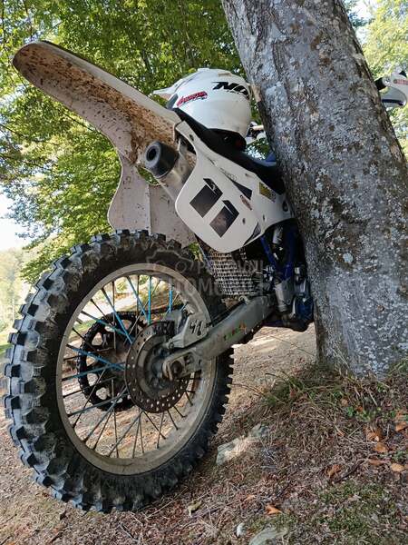 Yamaha cross