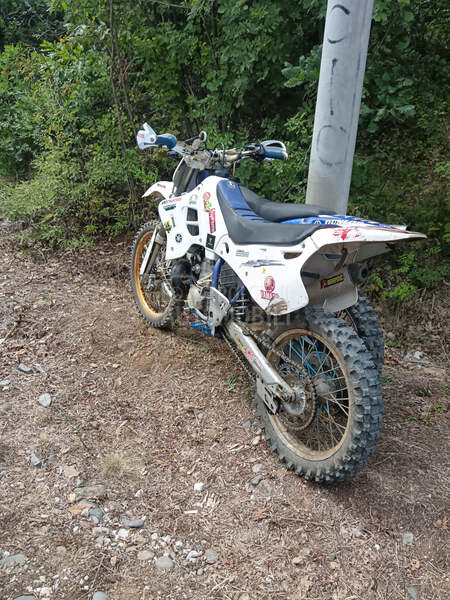 Yamaha cross