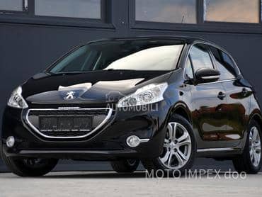 Peugeot 208 1.2 VTI / PREELEP