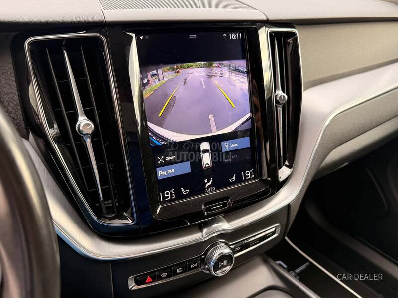 Volvo XC60 momentum/mildhyb
