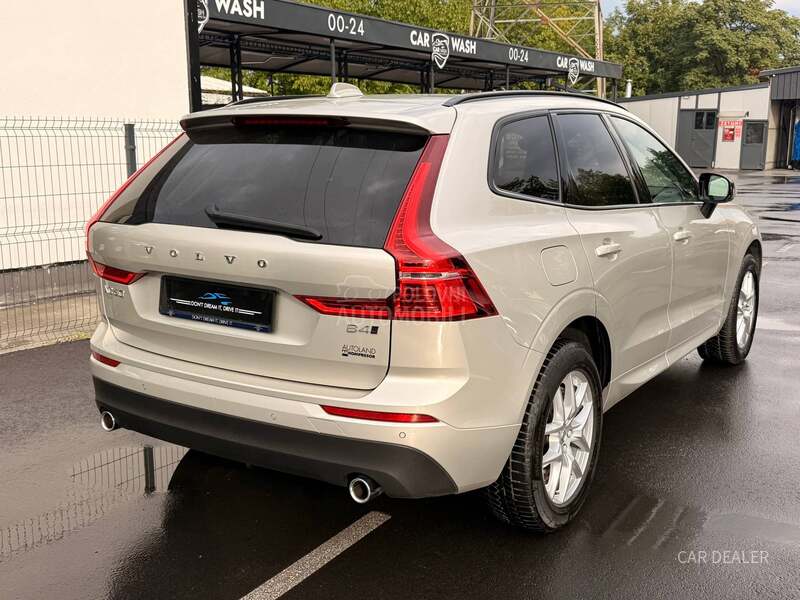 Volvo XC60 momentum/mildhyb