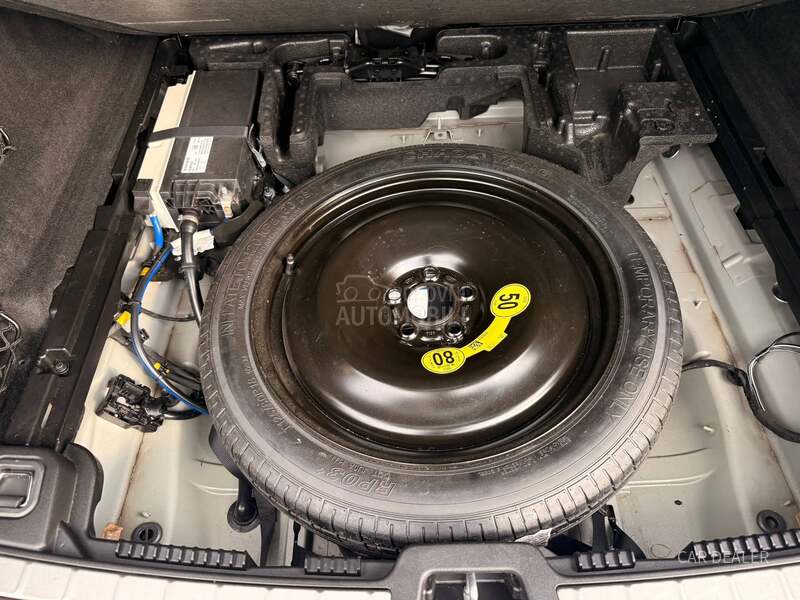 Volvo XC60 momentum/mildhyb