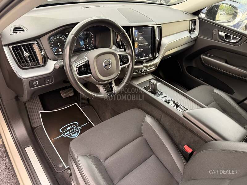 Volvo XC60 momentum/mildhyb