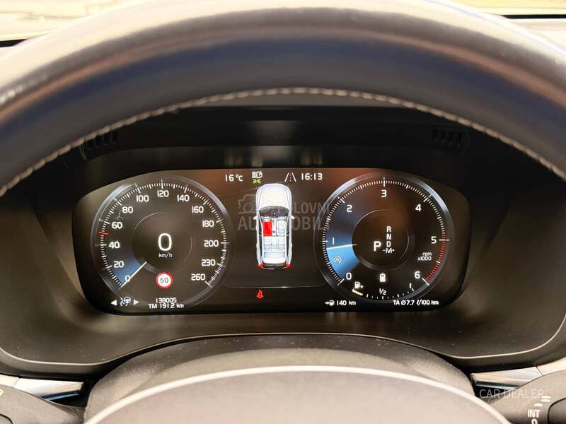 Volvo XC60 momentum/mildhyb