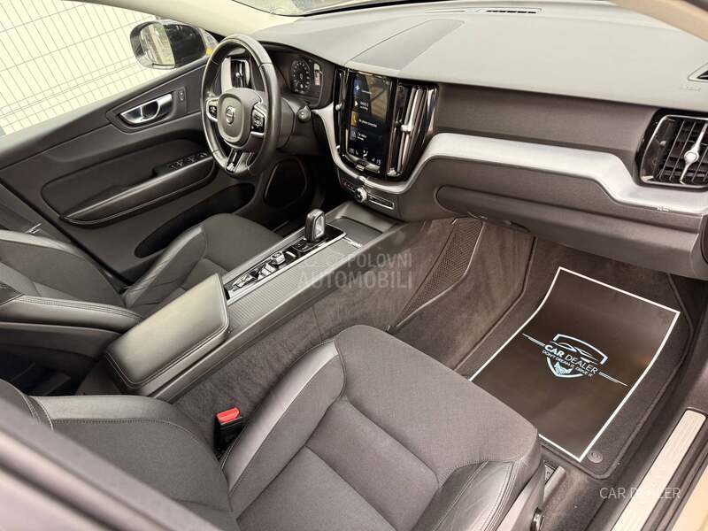 Volvo XC60 momentum/mildhyb