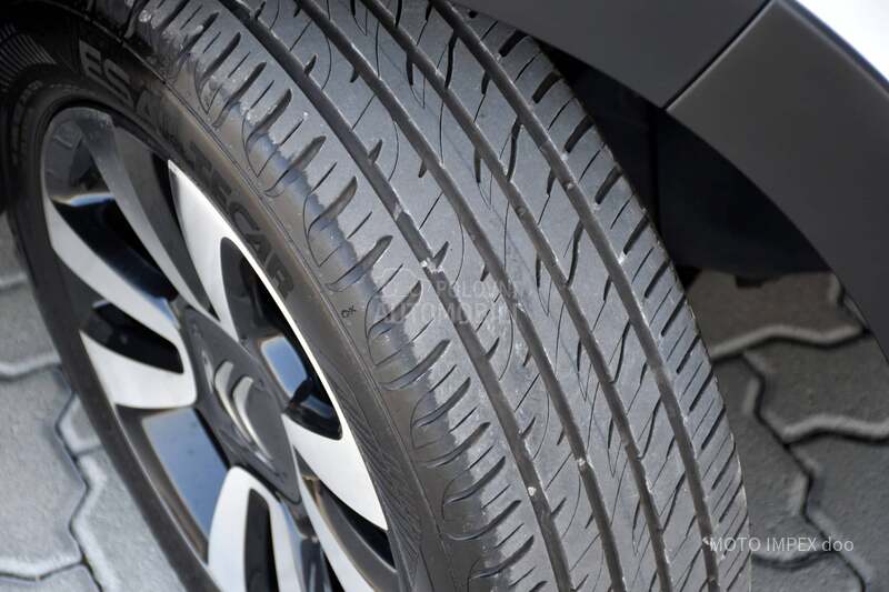 Citroen C3 1.2 / AUT0MAT / CH