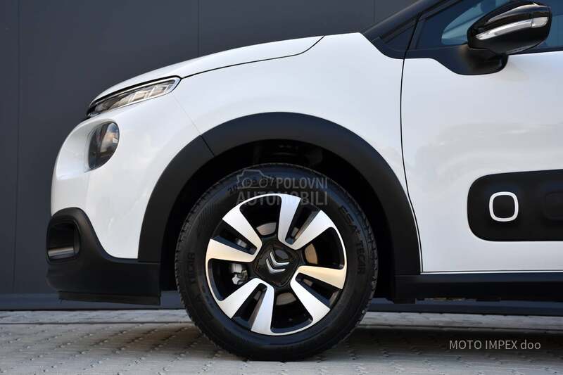 Citroen C3 1.2 / AUT0MAT / CH