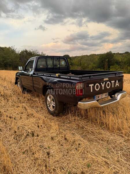 Toyota Hilux 2.5 D-4D