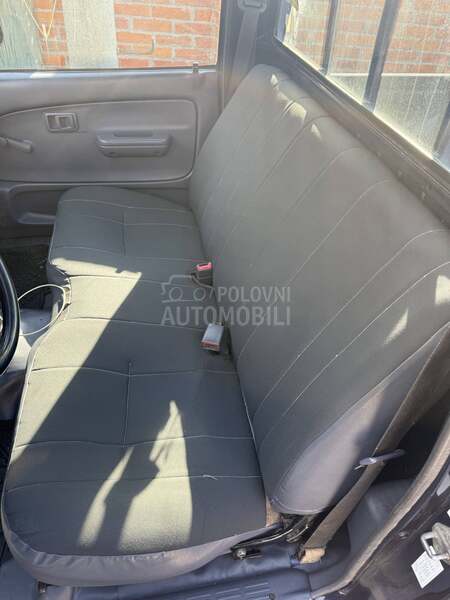 Toyota Hilux 2.5 D-4D