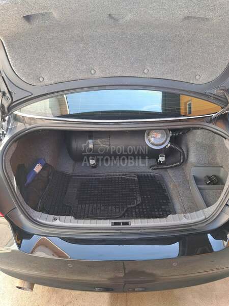 BMW 320 SALONSKO STANJE