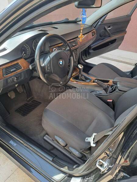 BMW 320 SALONSKO STANJE