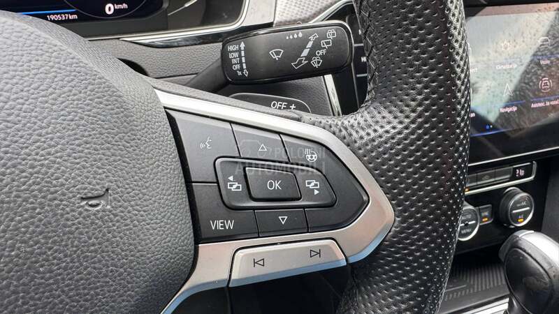 Volkswagen Passat B8 Alltrack DSG VIRTUEL