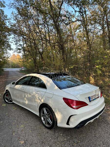 Mercedes Benz CLA 220 AMG paket