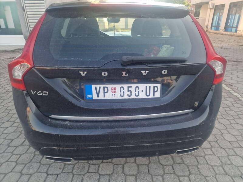 Volvo V60 2.4