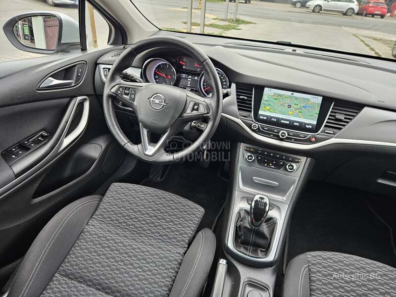 Opel Astra K 1.6cdti MATRIX/KAM