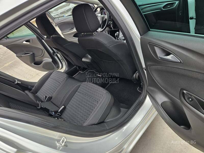 Opel Astra K 1.6cdti MATRIX/KAM