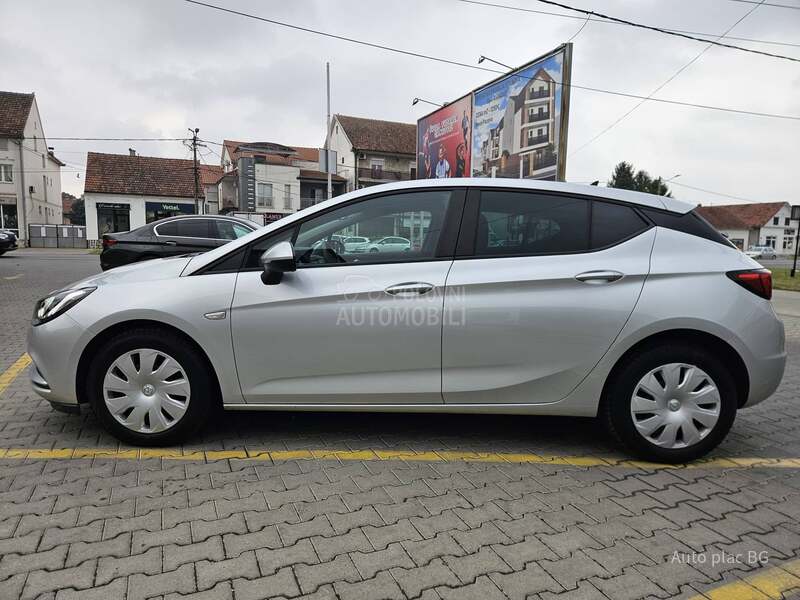 Opel Astra K 1.6cdti MATRIX/KAM