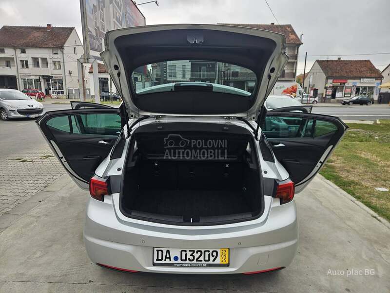 Opel Astra K 1.6cdti MATRIX/KAM