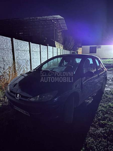 Delovi za Peugeot 206 2005. god.