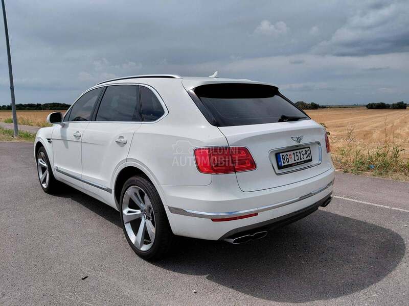 Bentley Bentayga 