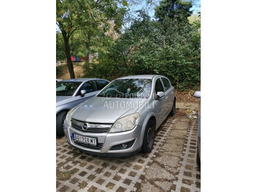 Opel Astra H 