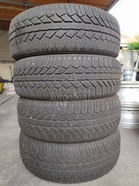 Semperit 185/60 R15 Zimska